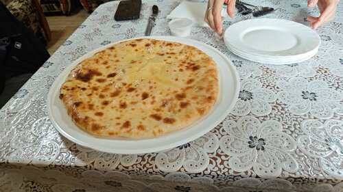 وجبات سريعة Осетинские пироги ، جمهورية أوسيتيا الشمالية‑ألانيا، صورة