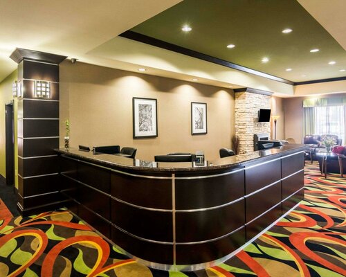Гостиница Comfort Suites Amarillo в Амарилло