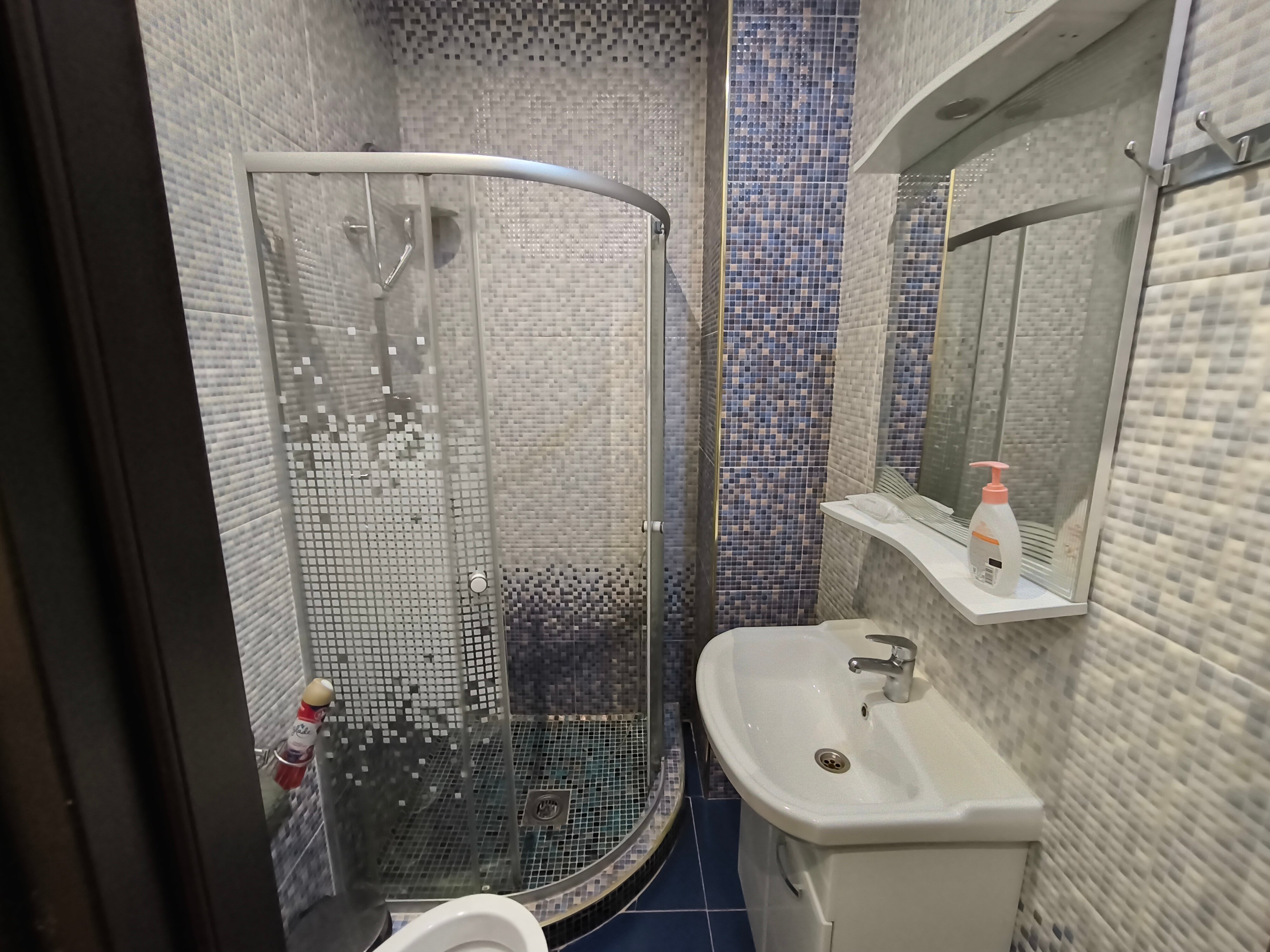 Фото Гостиница на Новомарьинской