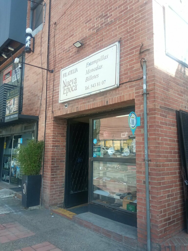 Coin exchange terminal Filatelia nueva época, Bogota, photo