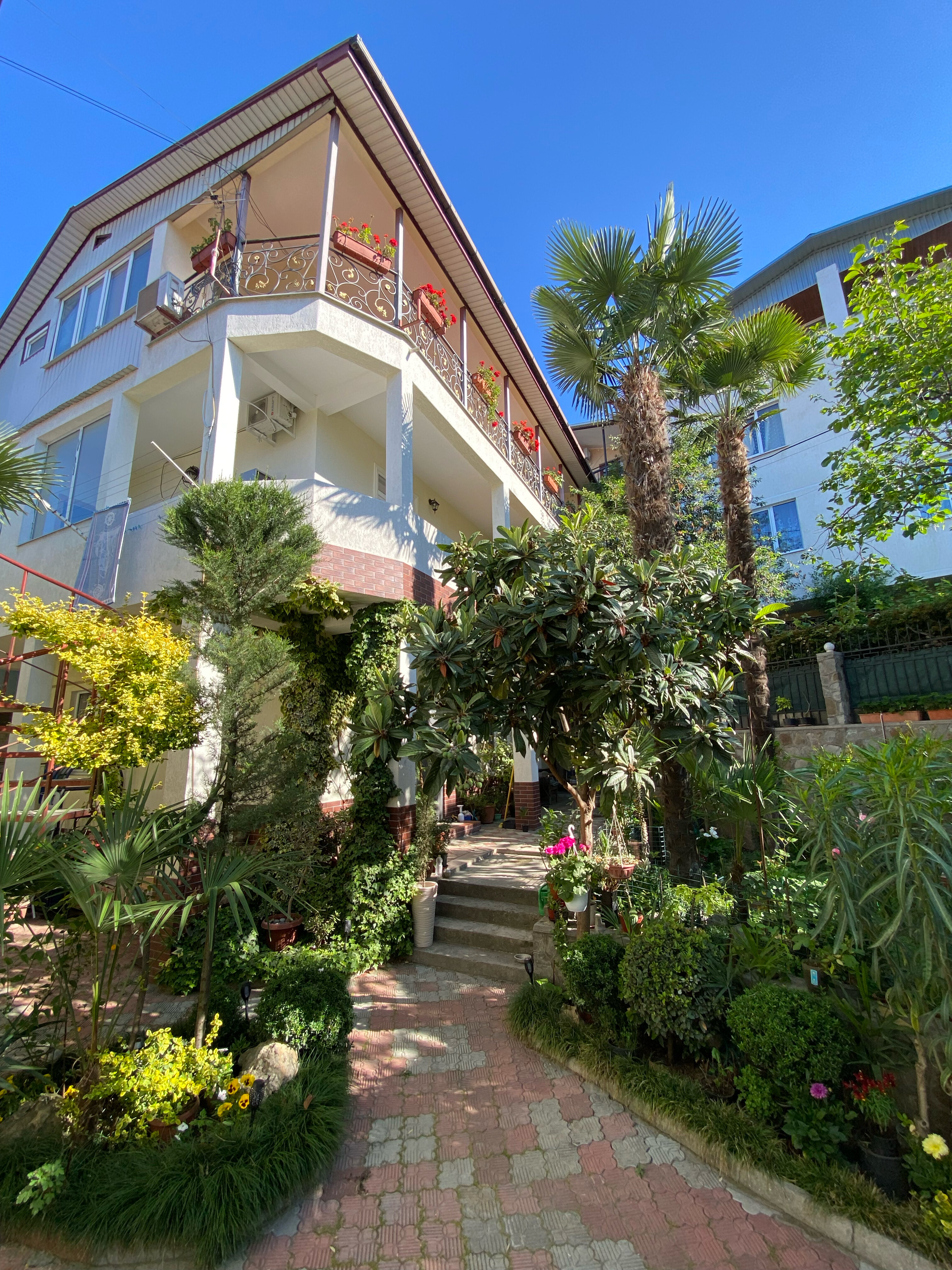 Фото отеля 3