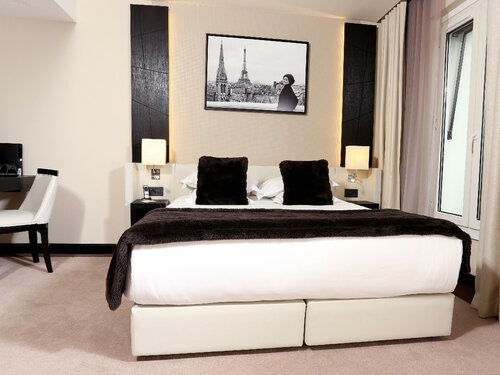 Гостиница Hôtel Elysées Paris в Париже