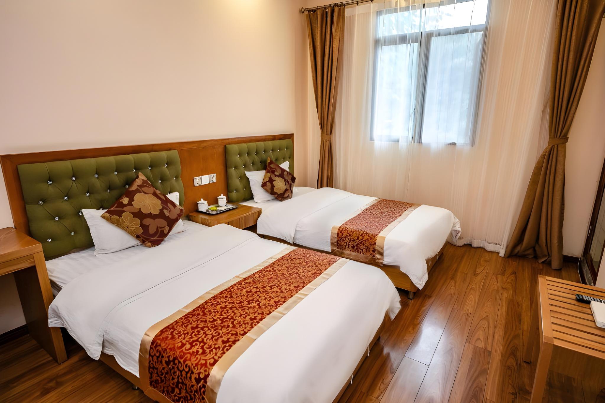 Фото Holly's Hostel Chengdu