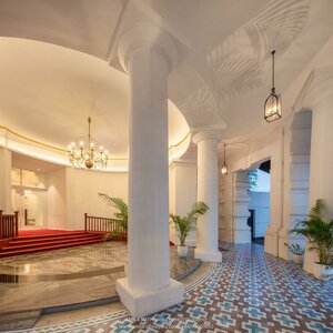 Гостиница Grand Oriental Hotel