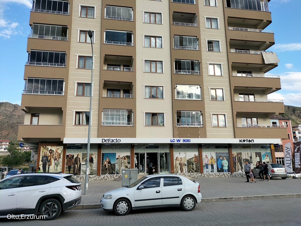 Clothing store LC Waikiki , Oltu, photo