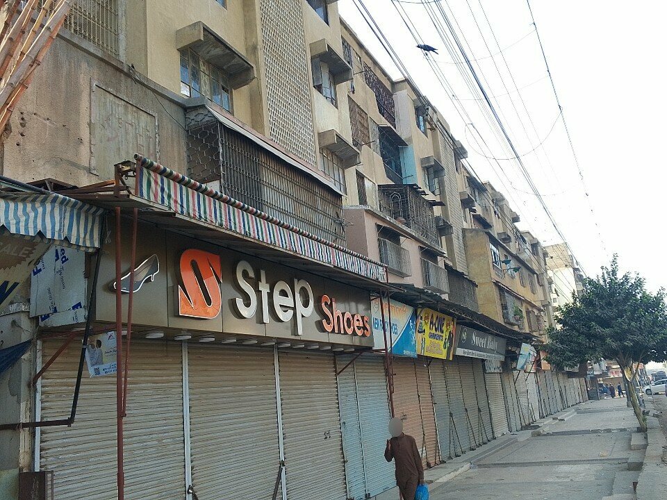 Management company Uk Square, Karachi, photo