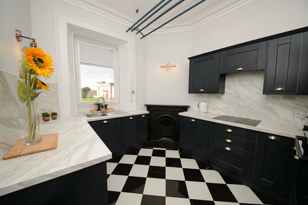 Фото Ardconnel Court Apartments