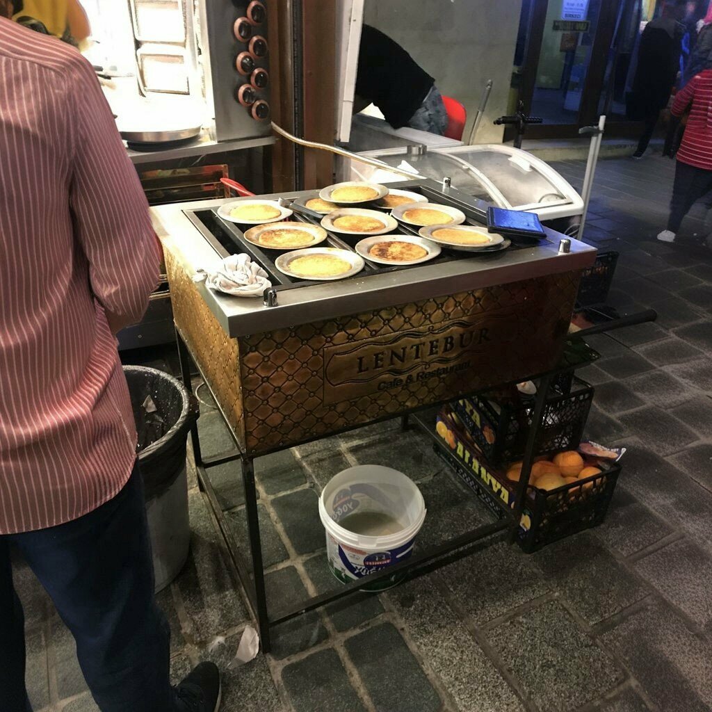 مقهى Lentebur Cafe & Restaurant ، اسطنبول، صورة