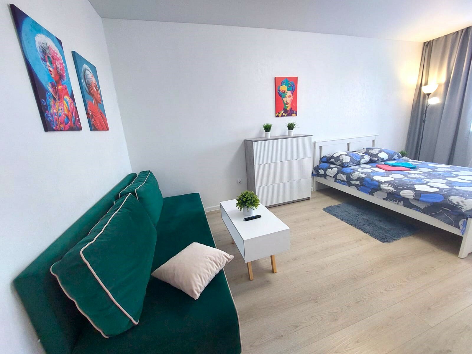 Фото Атмосфера