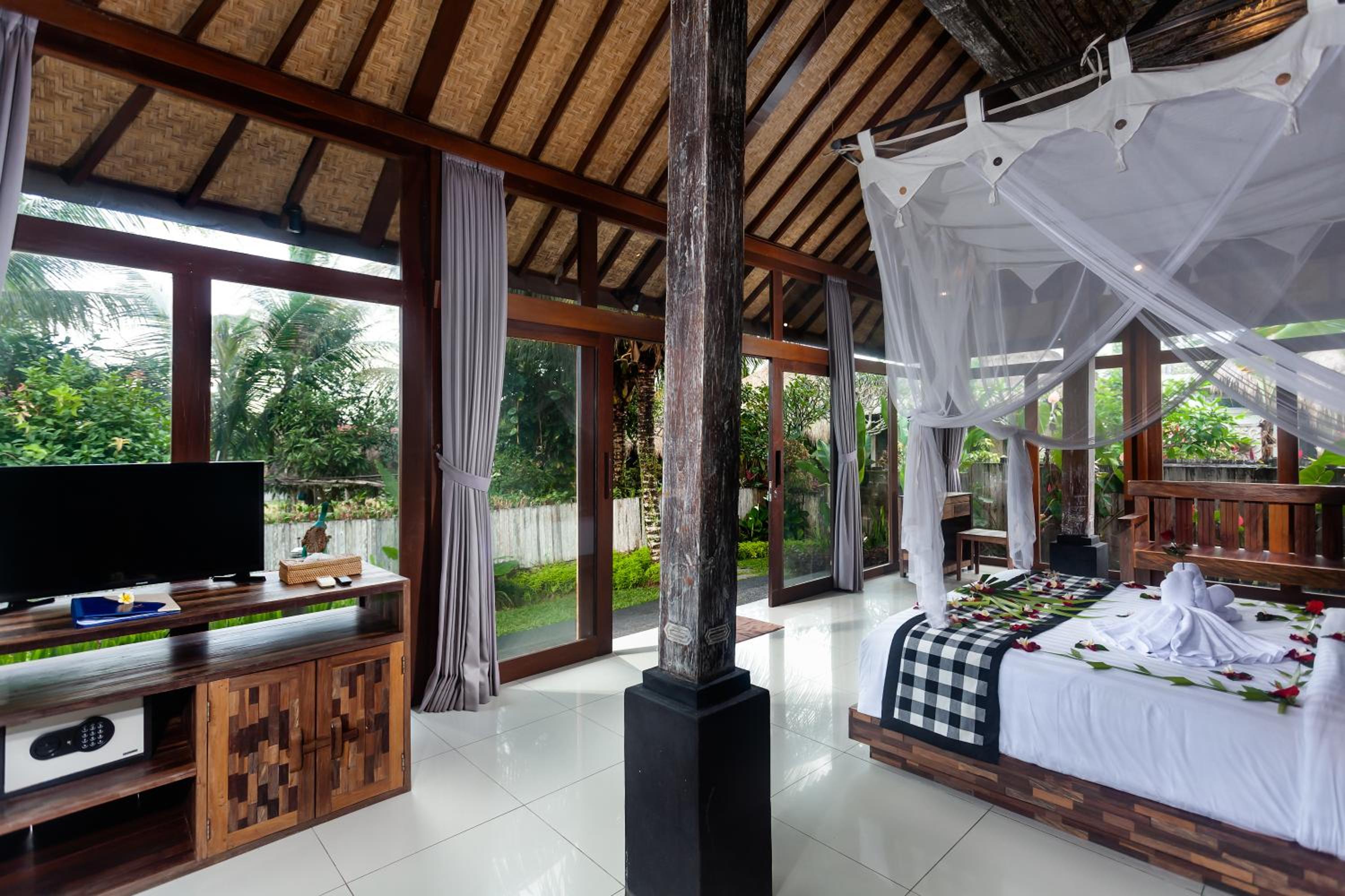 Фото Ubud Luwih Villa
