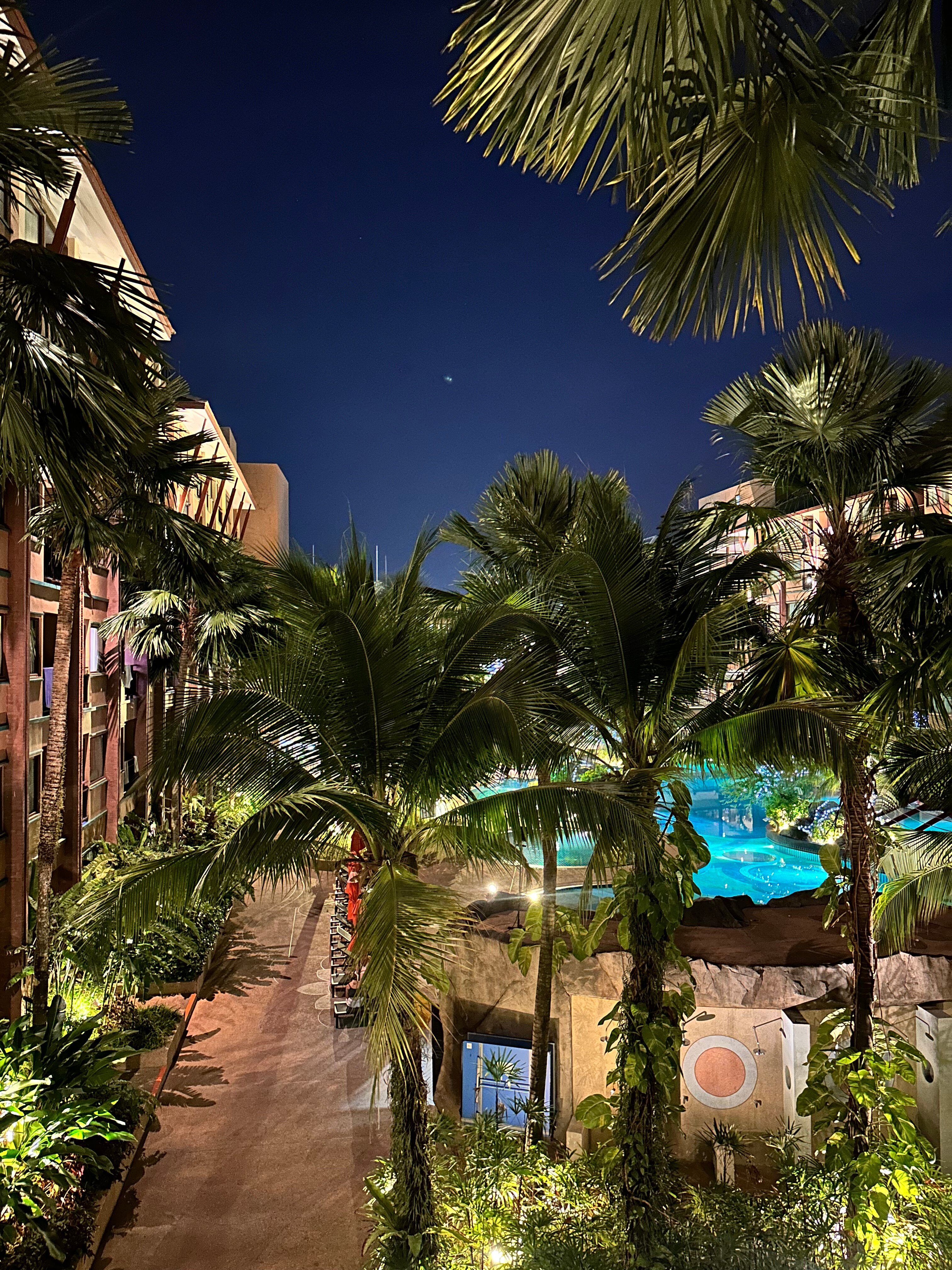 Фото Novotel Phuket Vintage Park