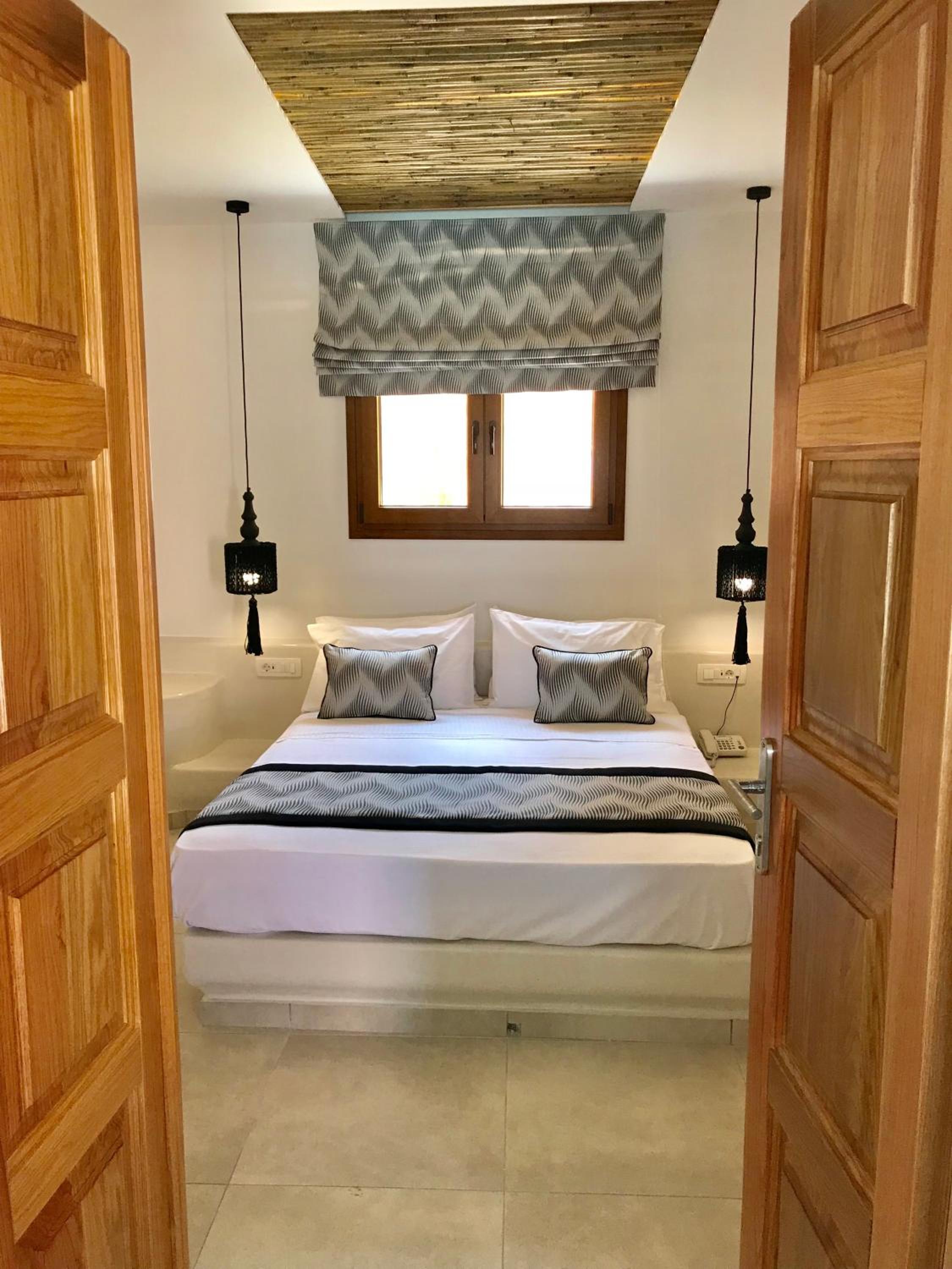 Фото Perla Nera Suites