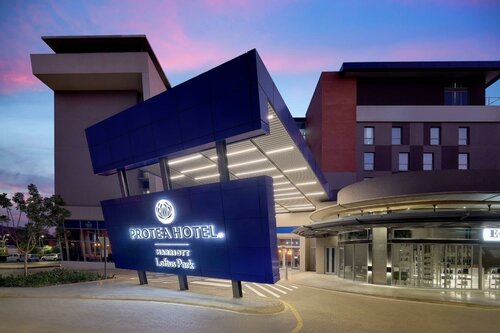 Гостиница Protea Hotel by Marriott Pretoria Loftus Park в Претории