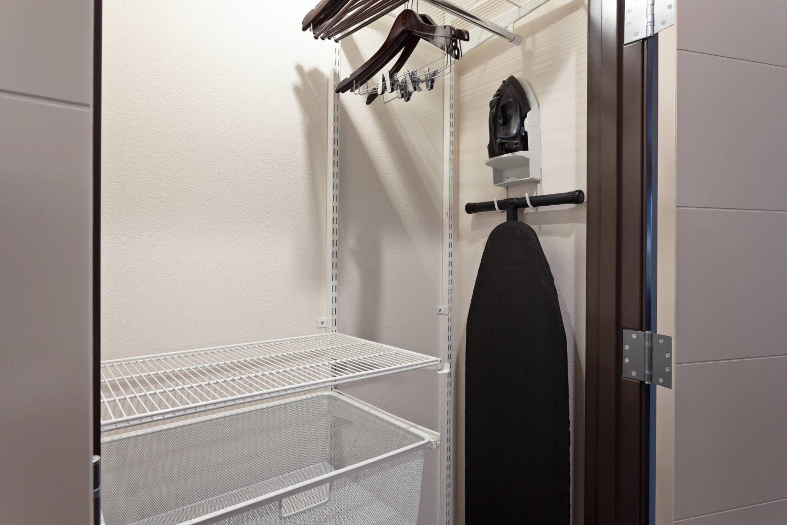 Фото TownePlace Suites by Marriott San Diego Central