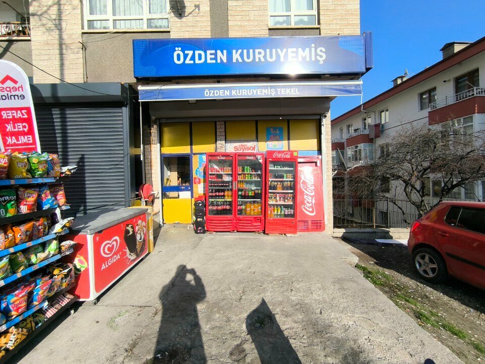 المشروبات الكحولية Ozden Nuts ، أنقرة، صورة