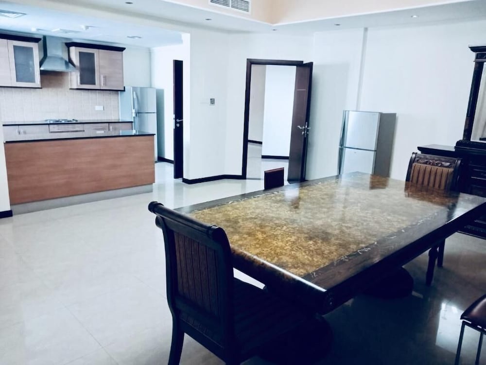 Фото Marina Tower Juffair