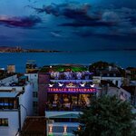 Seagull Seafood And Sushi Terrace (İstanbul, Fatih, Cankurtaran Mah., Akbıyık Cad., 39), restaurant