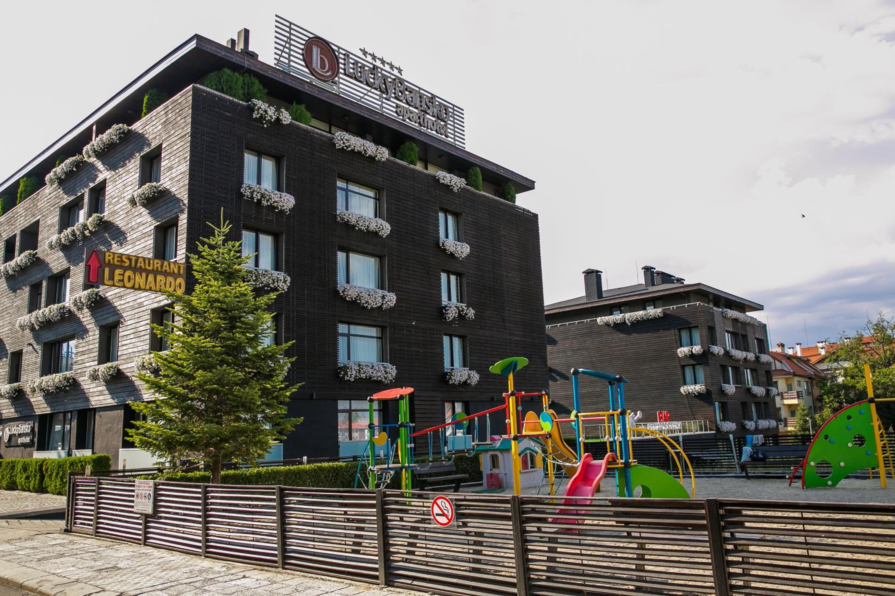Фото Lucky Bansko Aparthotel SPA & Relax