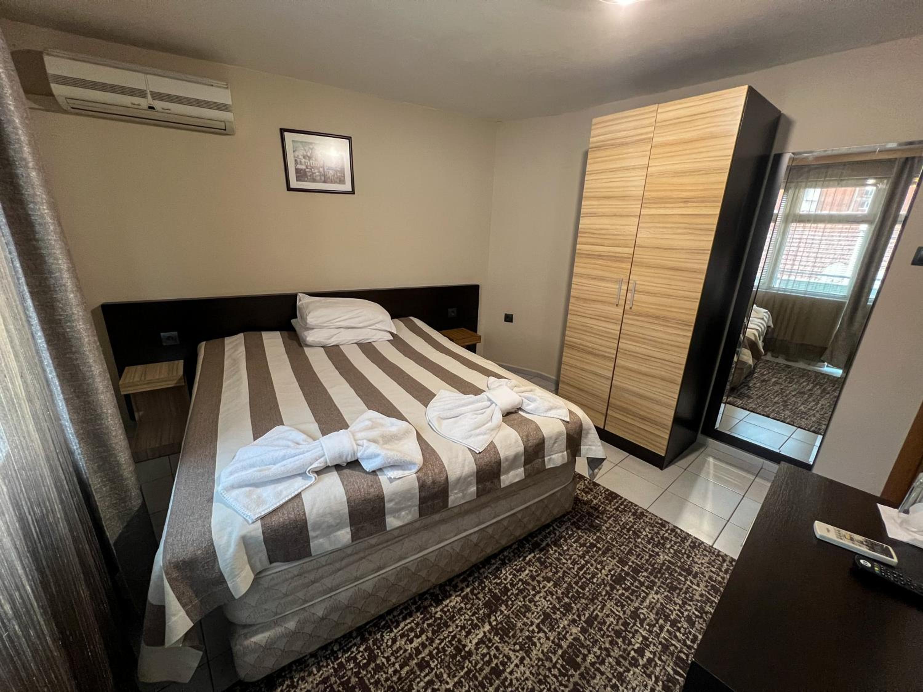 Фото Hotel Alpha