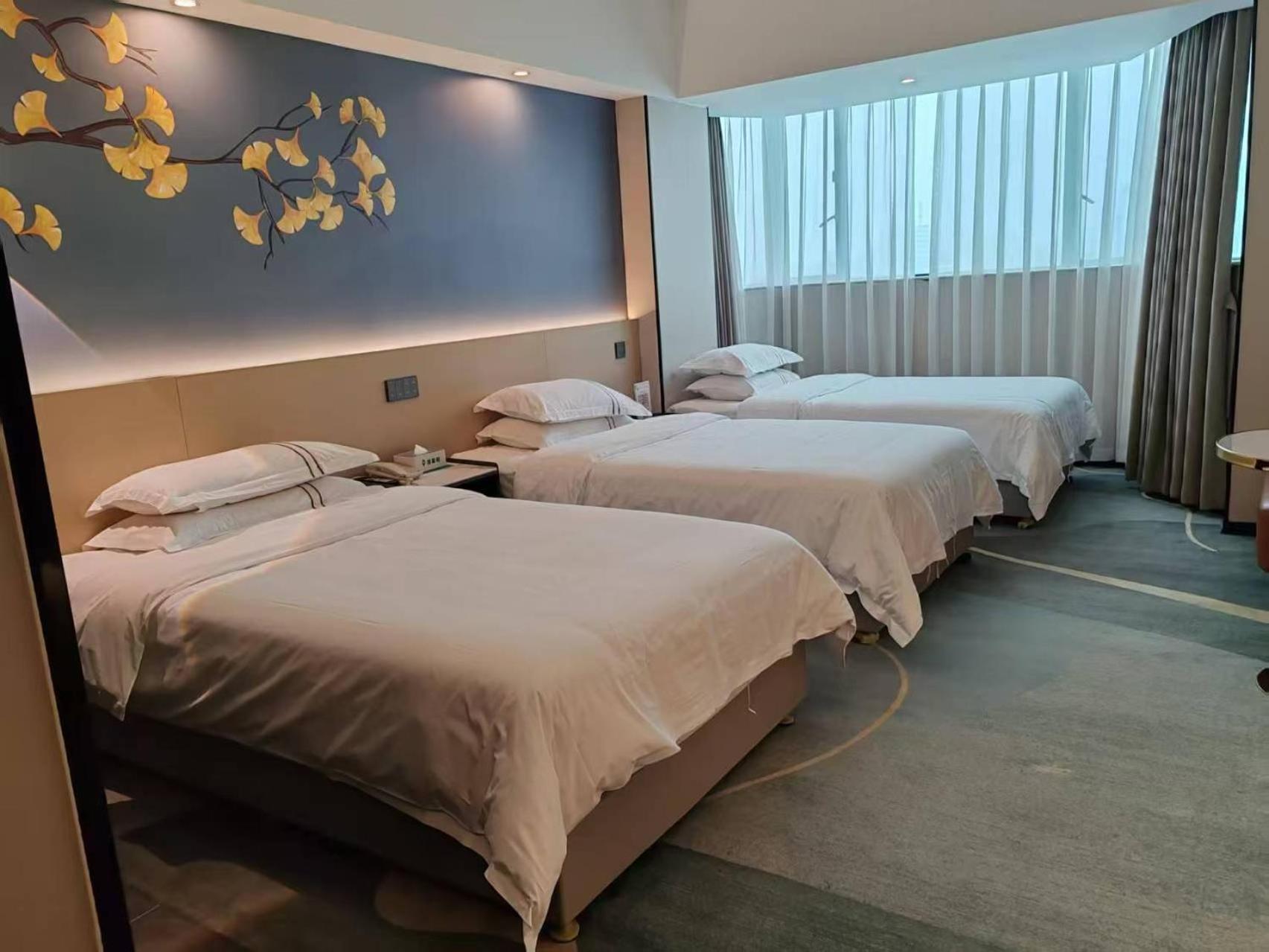 Фото Tokai Hotel