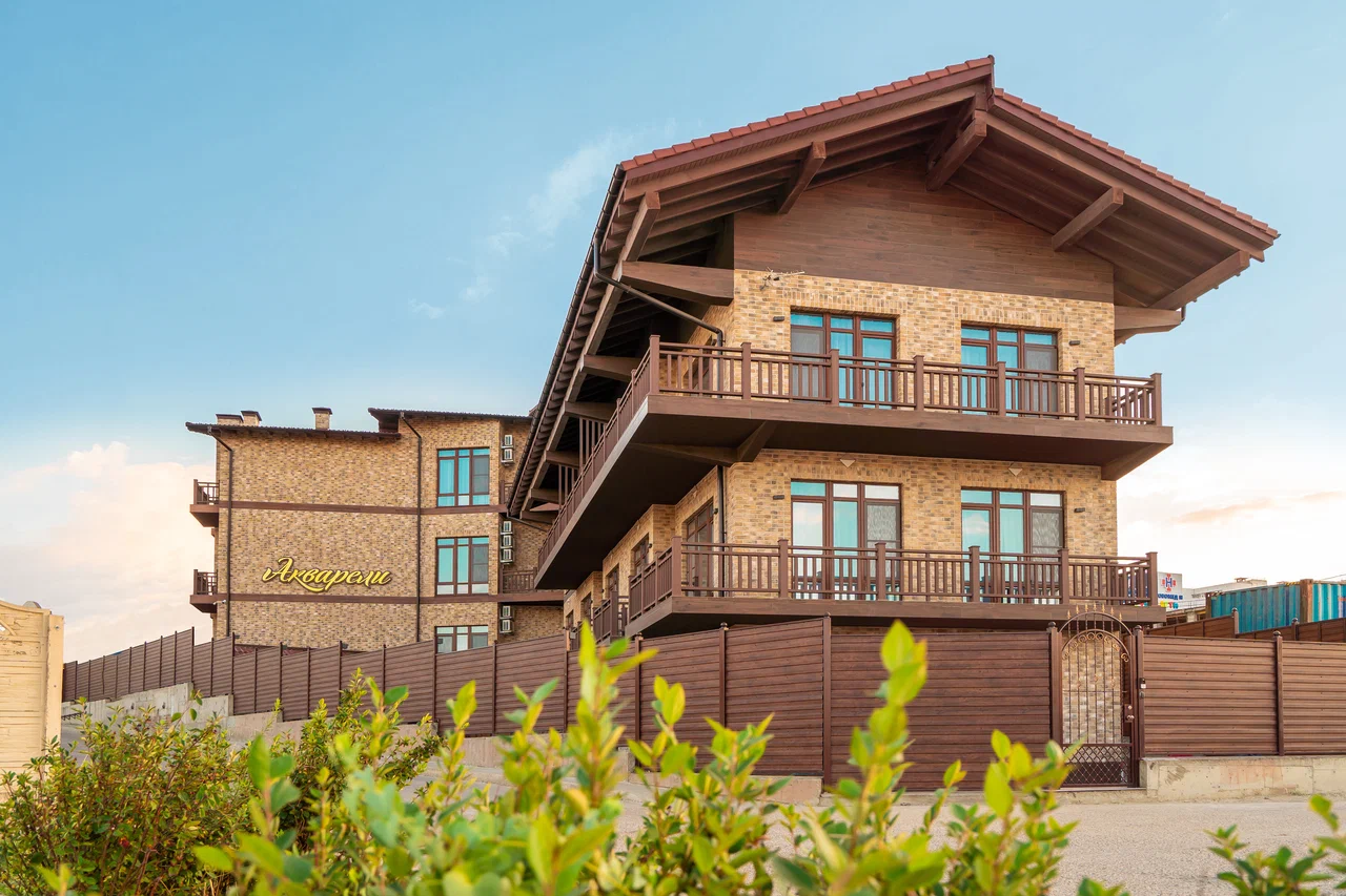 Фото отеля 1