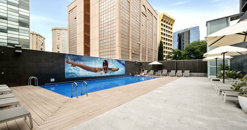 Гостиница Hotel Ilunion Atrium в Мадриде