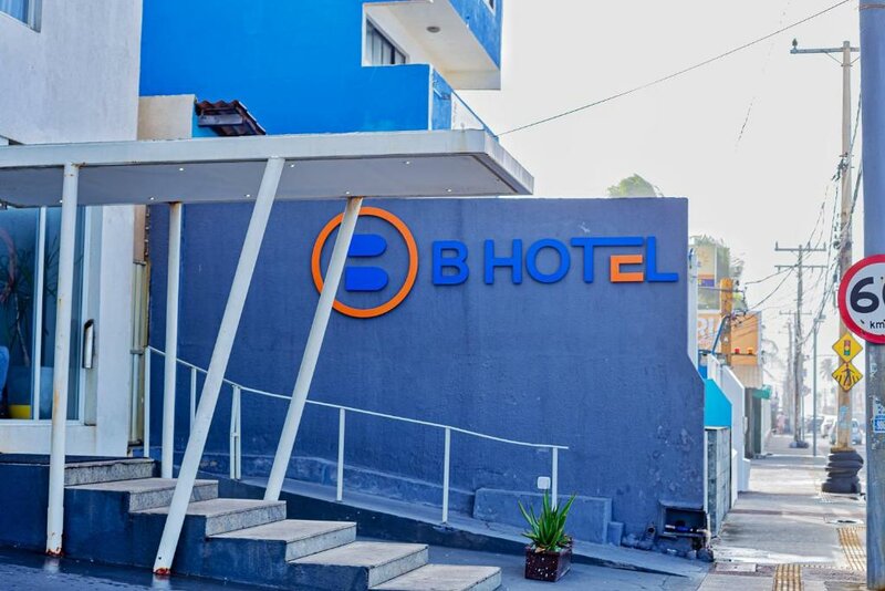 Гостиница B Hotel в Салвадоре