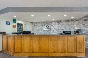 Гостиница Quality Inn & Suites