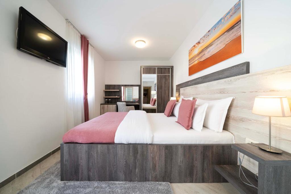 Фото Boutique hotel Momentum by Aycon