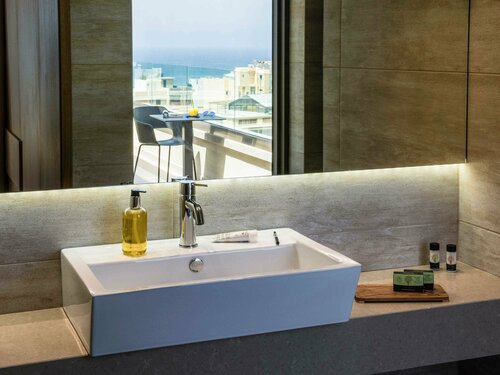 Гостиница Ibis Styles Heraklion Central Hotel в Ираклионе