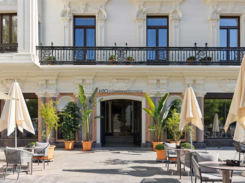 Гостиница H10 Palacio Colomera в Кордове