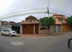 Car Repair Workshop (Department of Cochabamba, Provincia de Cercado, Cochabamba, Avenida Alcides D'Orbigny, 1959), car service, auto repair