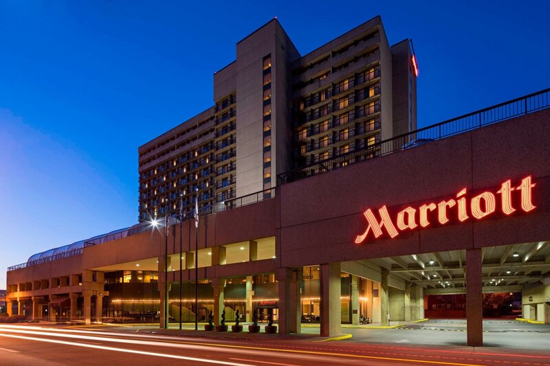 Гостиница Charleston Marriott Town Center в Чарлстоне