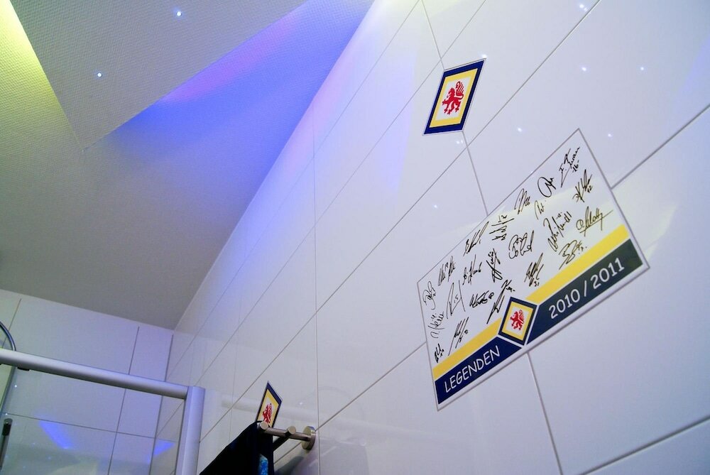 Фото Hotel Deutsches Haus