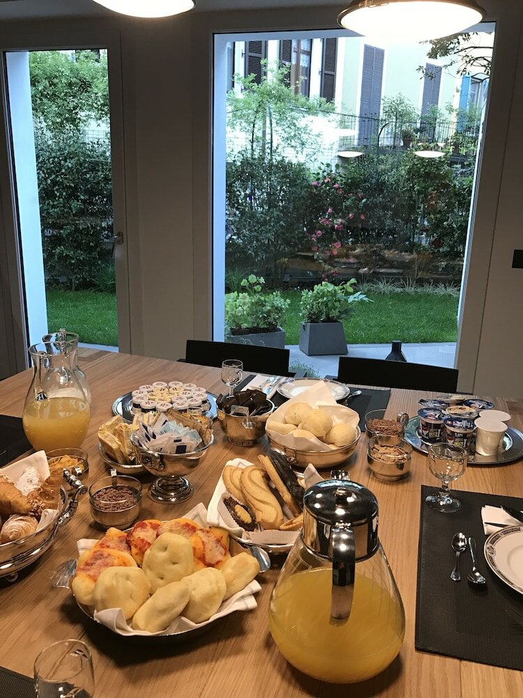 Фото Conti Guest House