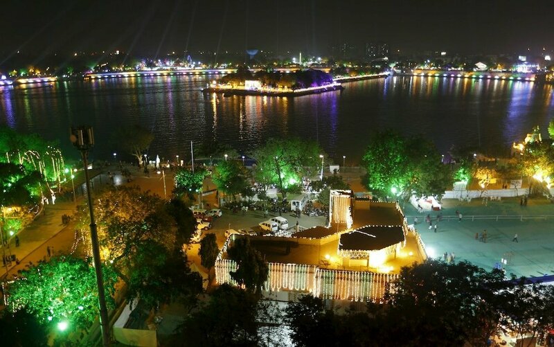 Гостиница Hotel Suvidha в Ахмадабаде