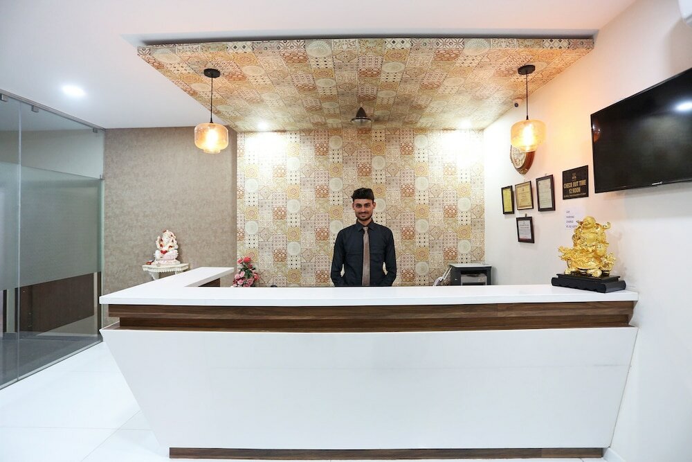 Фото Oyo 9304 Hotel Swastika