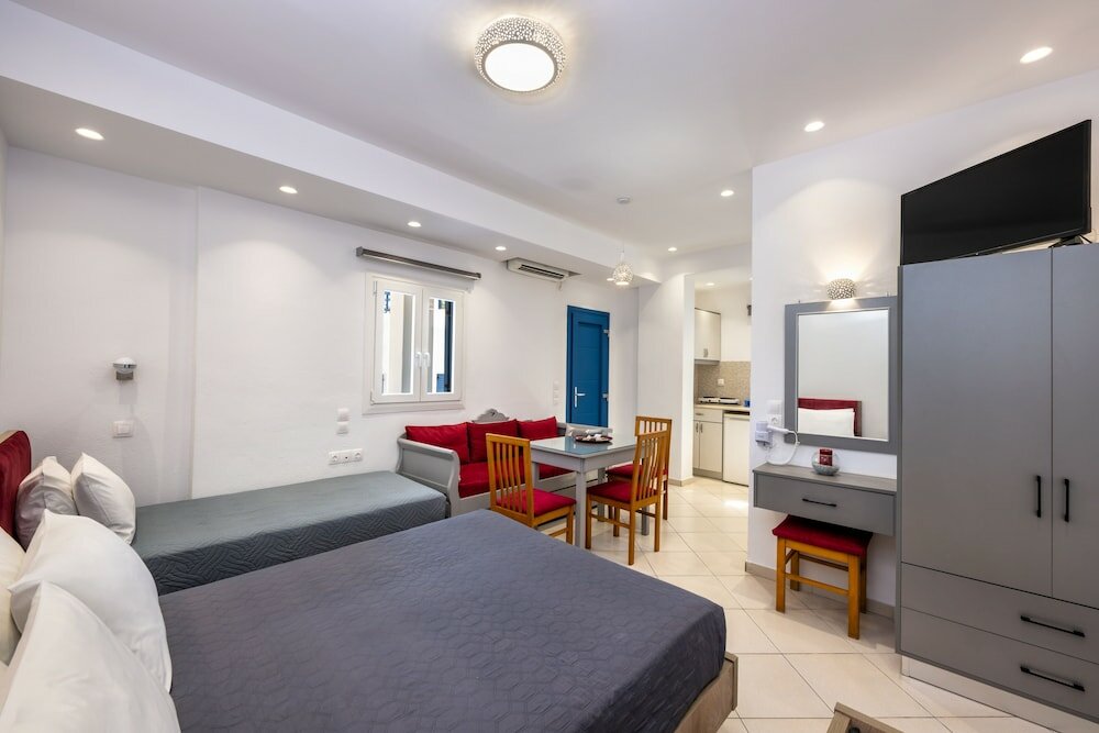 Фото Honeymoon Beach Studios