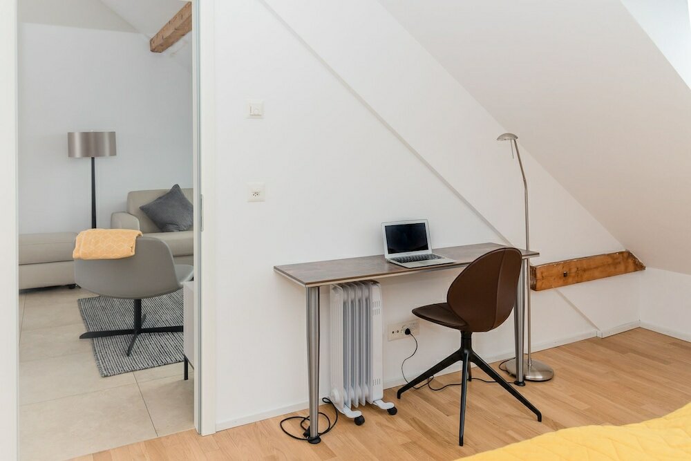 Фото Zurich Furnished Homes