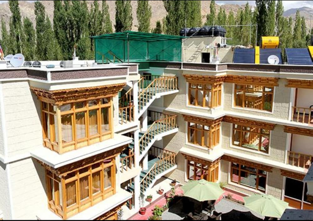 Фото Hotel Om Ladakh