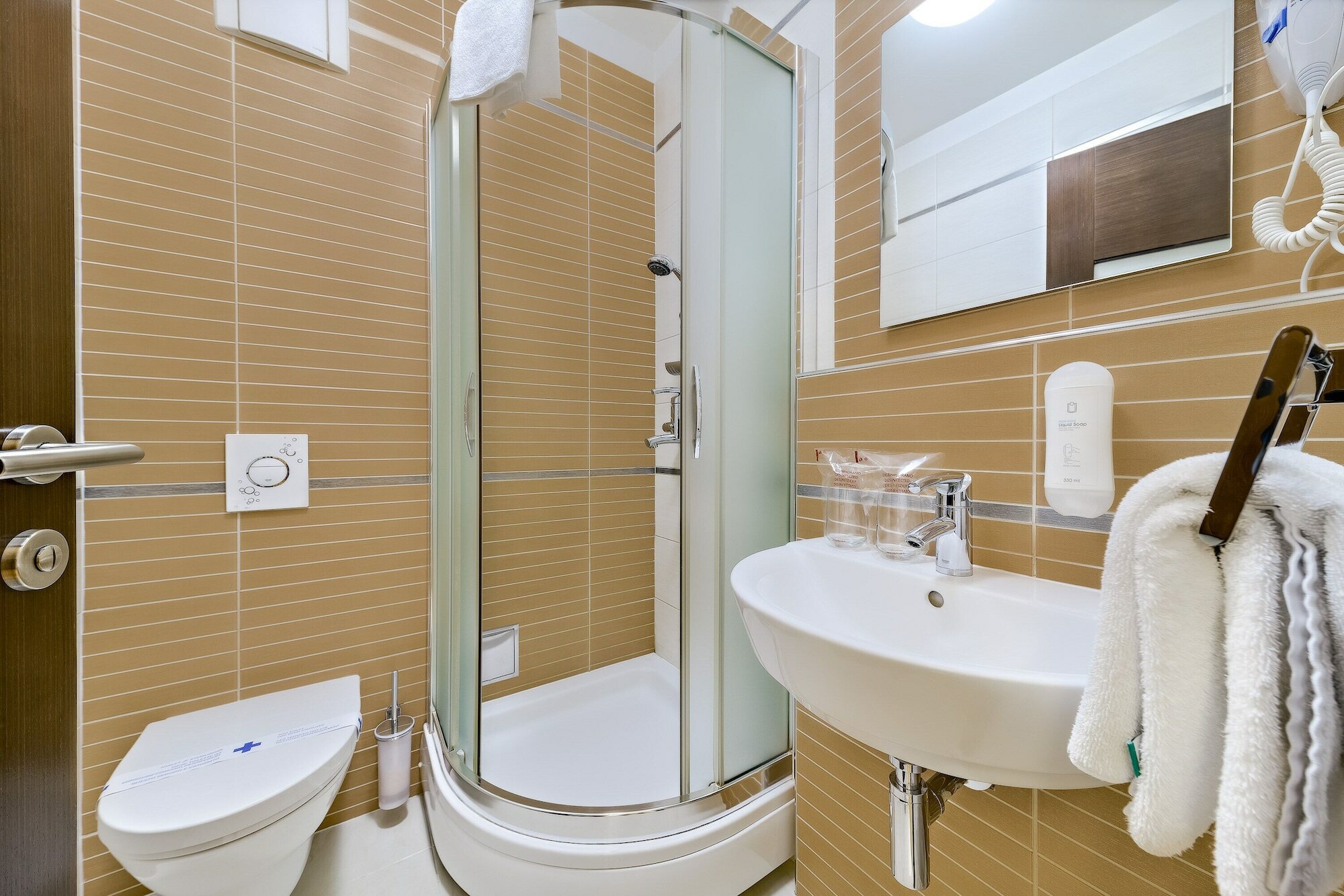 Фото Meridien Luxury Apartments