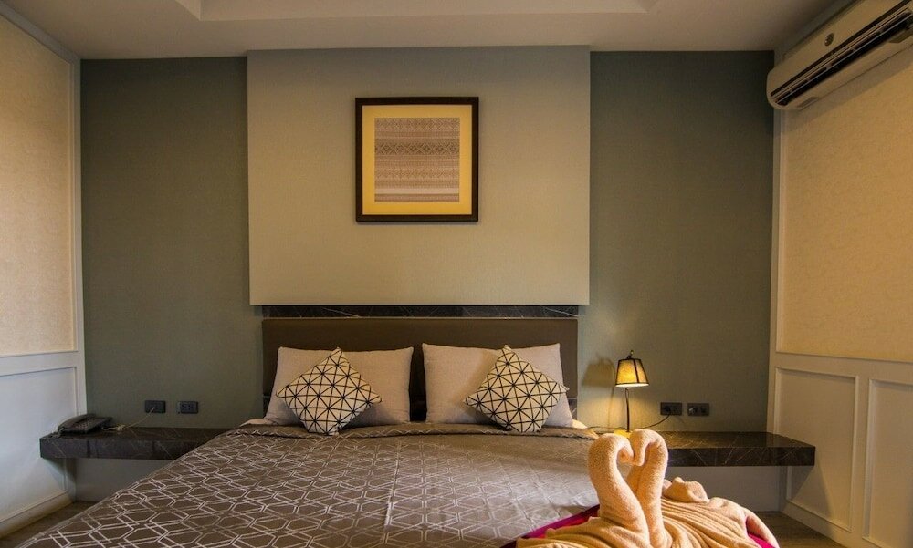 Фото Blue Lagoon Hotel