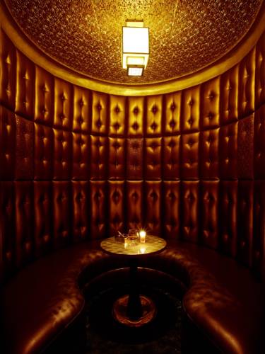 Фото La Renaissance Hotel