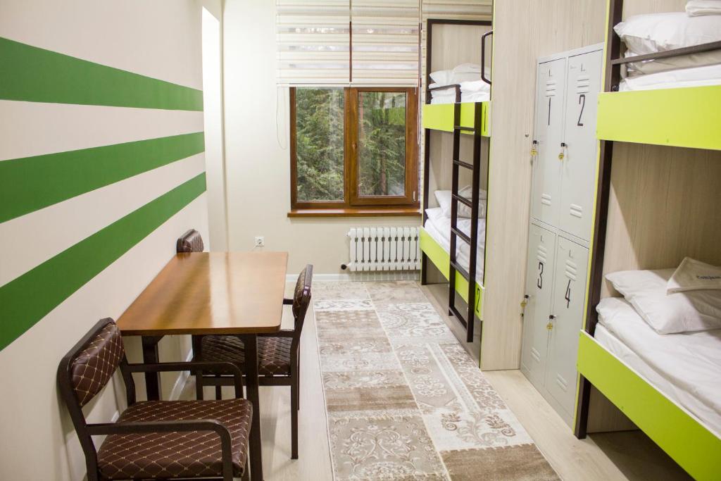 Фото Compass Hostel