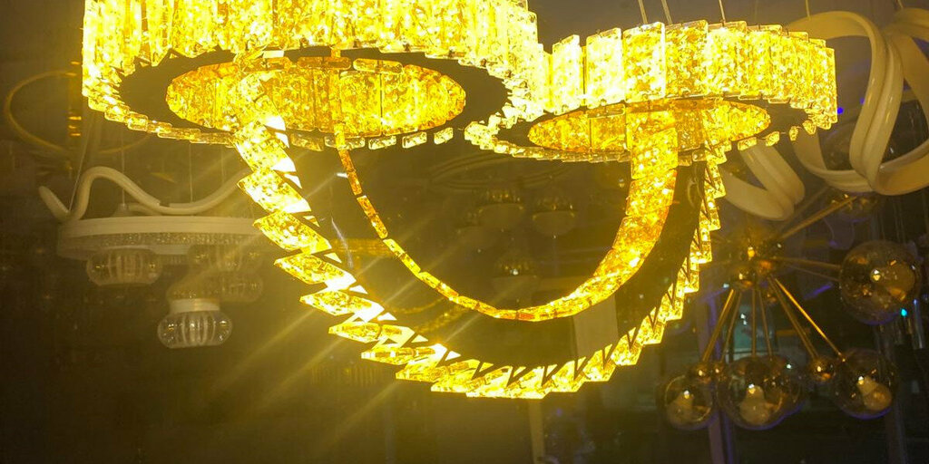 Sound and lighting equipment Arya Chandelier Decor Electric, Batman, photo