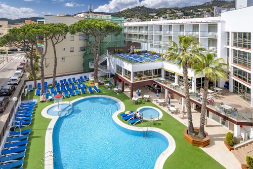 Внешний вид отеля Hotel GHT Costa Brava & Spa в Тосса-де-Маре, фото 1