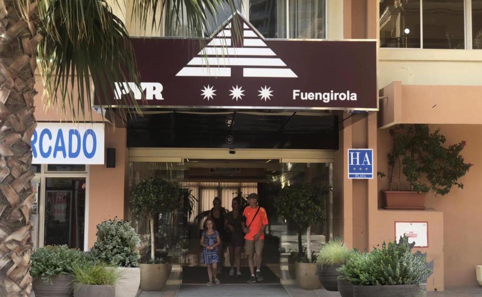 Фото Hotel Pyr Fuengirola