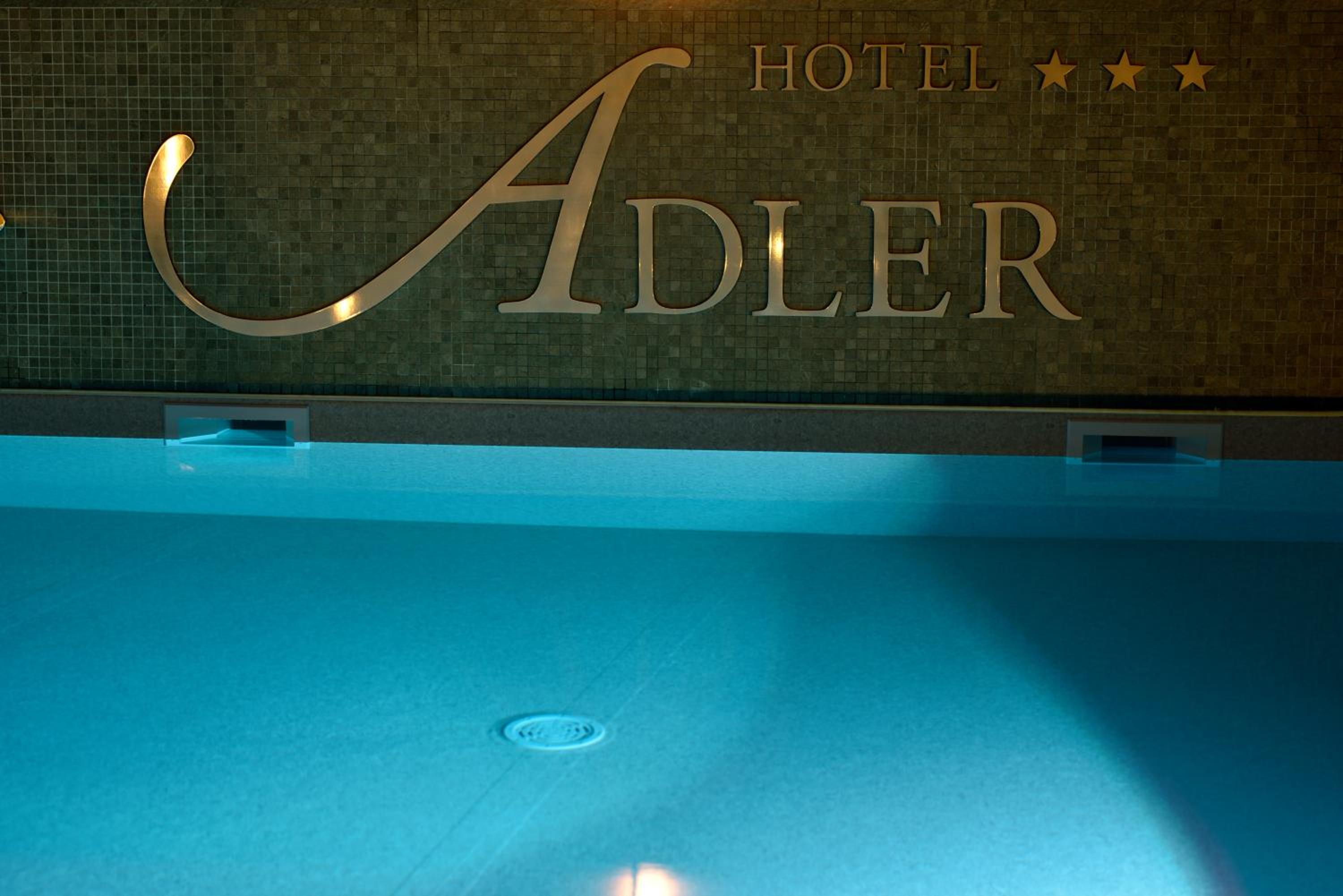 Фото Adler