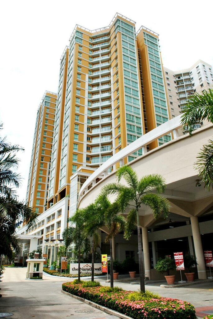 Hotel The Narathiwas Hotel & Residence, Bangkok, photo