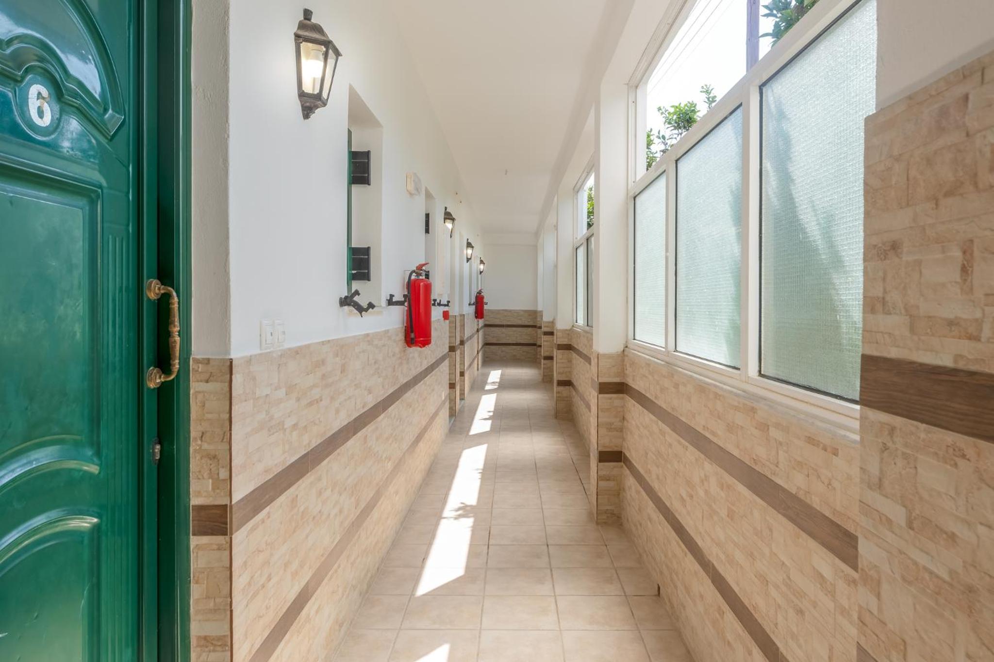 Фото Chandris Apartments